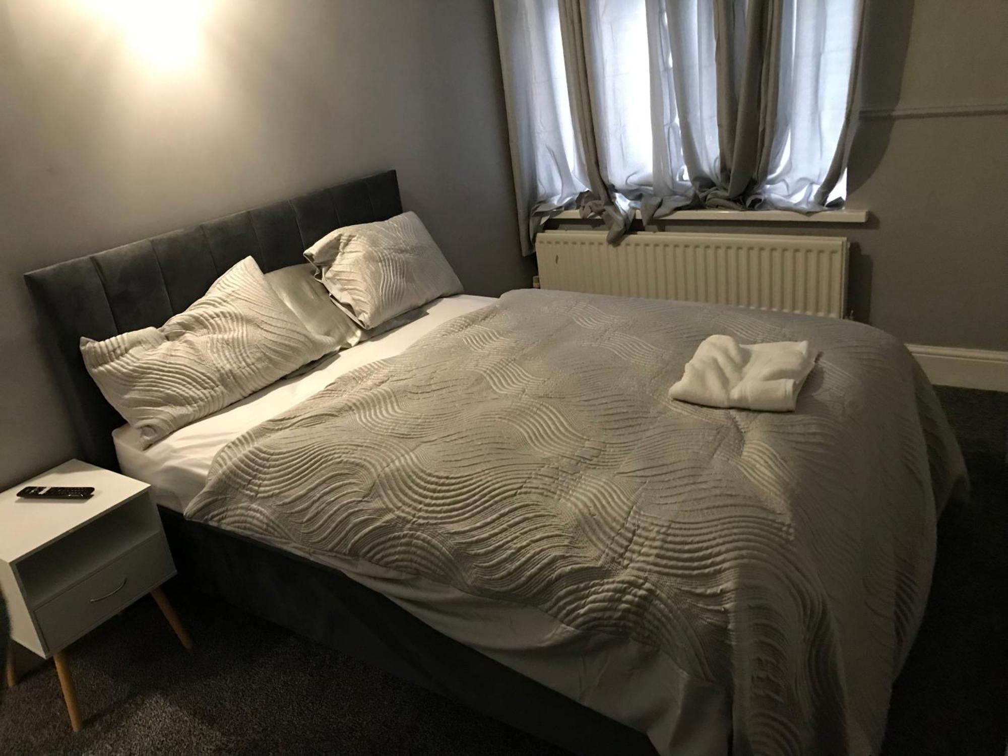 Rose Cottage Типтон Экстерьер фото